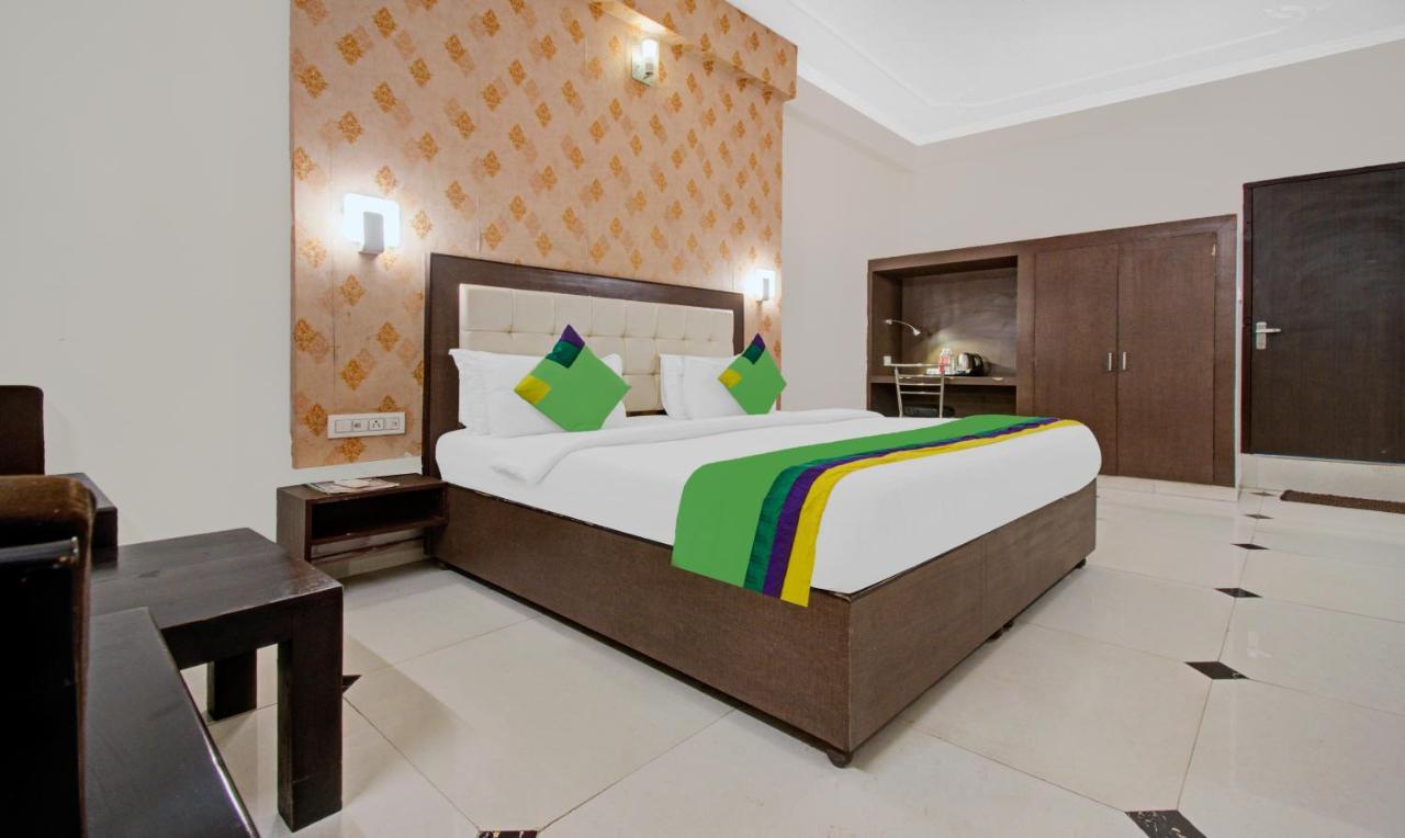 ทรีโบ เทรนด์ โฮเทล ดรีม พาเลซ Hotel ชัยปุระ ภายนอก รูปภาพ