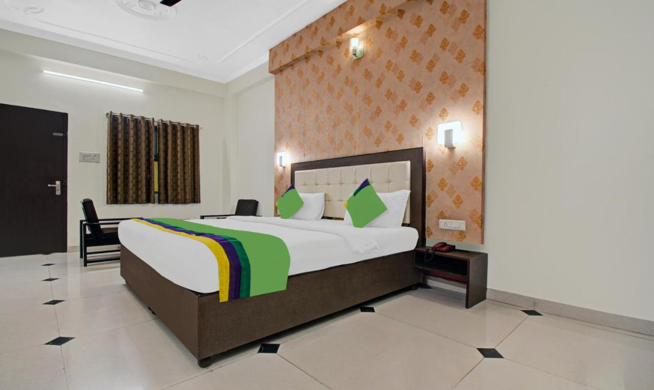 ทรีโบ เทรนด์ โฮเทล ดรีม พาเลซ Hotel ชัยปุระ ภายนอก รูปภาพ