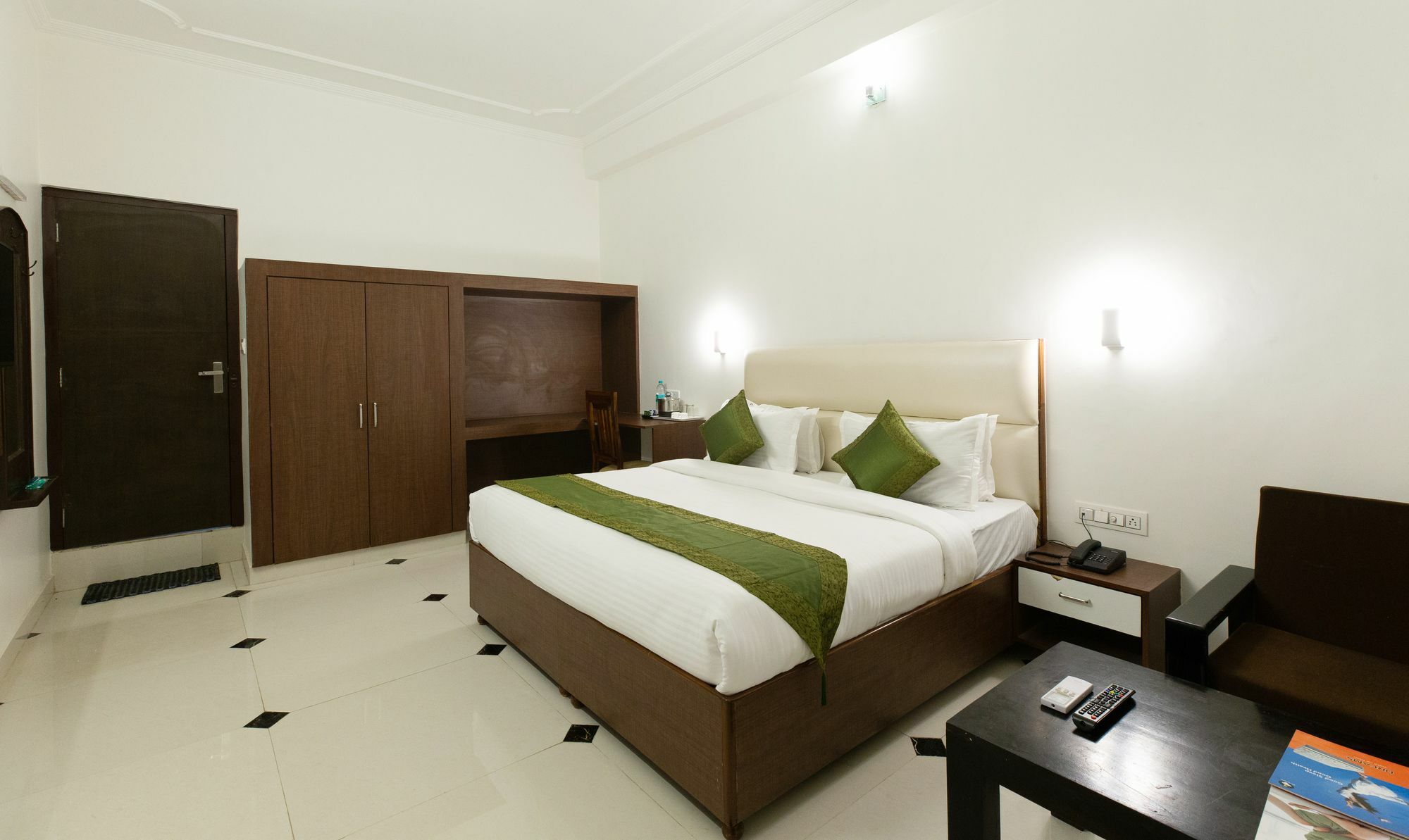 ทรีโบ เทรนด์ โฮเทล ดรีม พาเลซ Hotel ชัยปุระ ภายนอก รูปภาพ